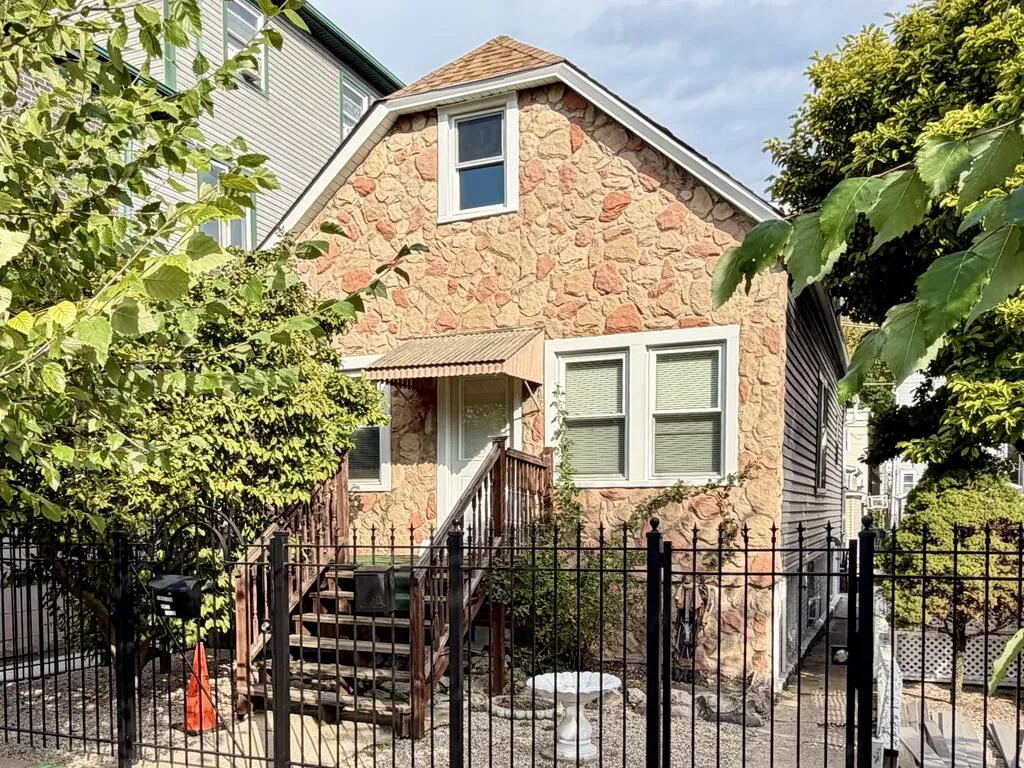 2729 N Campbell Ave, , 60647, USA 60647-unit#1-Chicago-IL