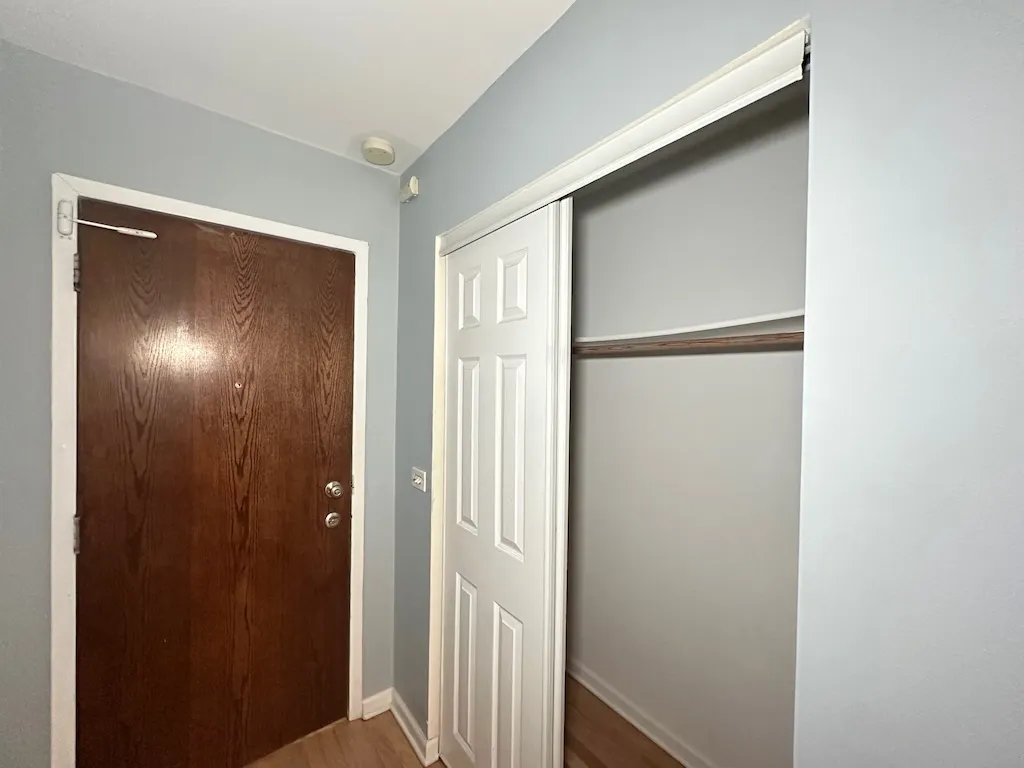5820 N Sheridan Rd, ,  60660, USA 60660-unit#207-Chicago-IL