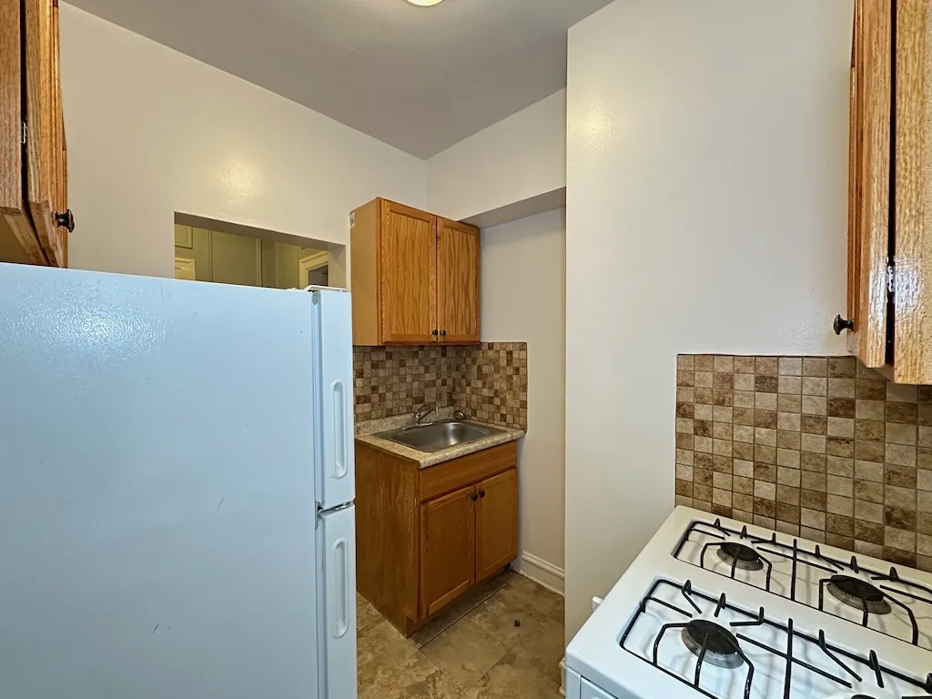 1365 W Estes Ave, , 60626, USA 60626-unit#1o-Chicago-IL