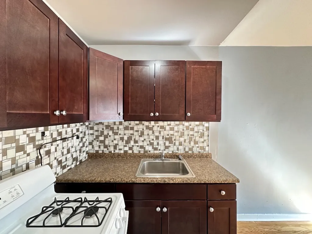 5662 N Ridge Ave, ,  60660, USA 60660-unit#1E-Chicago-IL