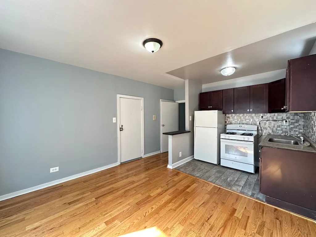 5662 N Ridge Ave, ,  60660, USA 60660-unit#1E-Chicago-IL