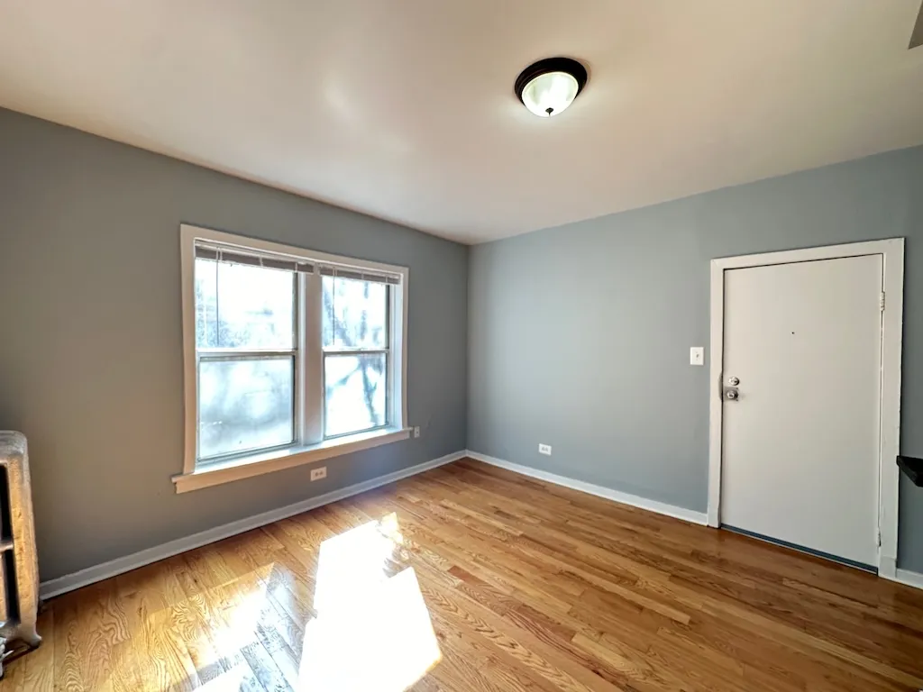 5662 N Ridge Ave, ,  60660, USA 60660-unit#1E-Chicago-IL