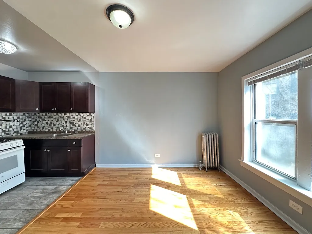 5662 N Ridge Ave, ,  60660, USA 60660-unit#1E-Chicago-IL