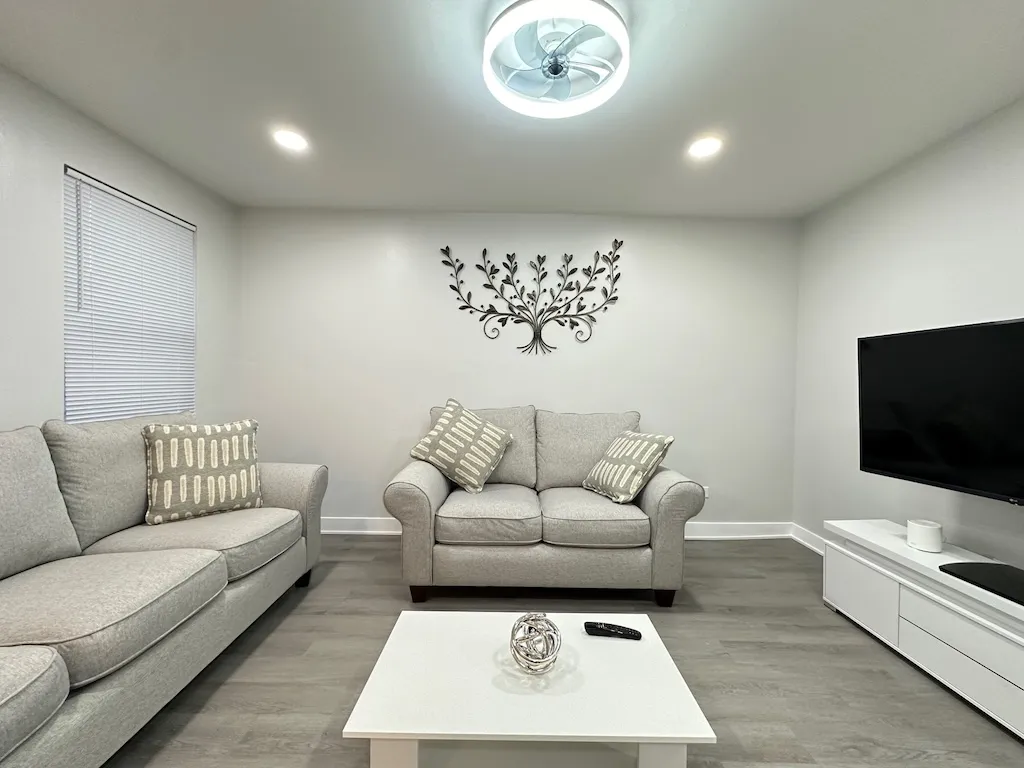 1937 W Grand Ave, ,  60622, USA 60622-unit#1-Chicago-IL