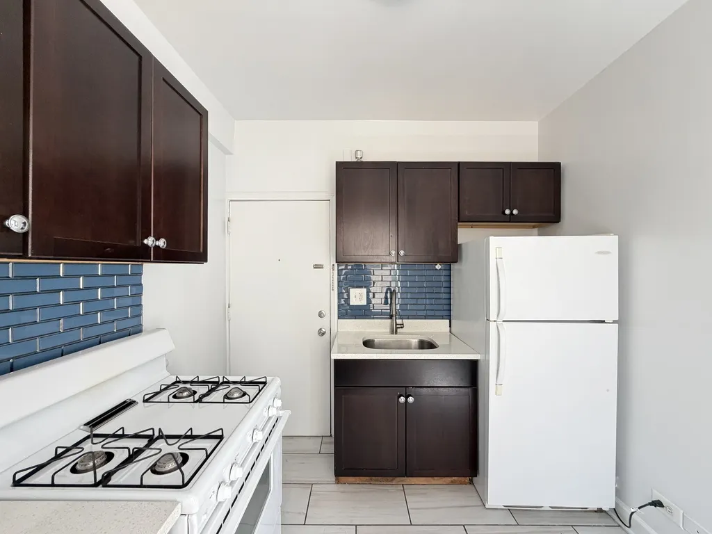 6343 N Magnolia Ave, ,  60660, USA 60660-unit#3C-Chicago-IL