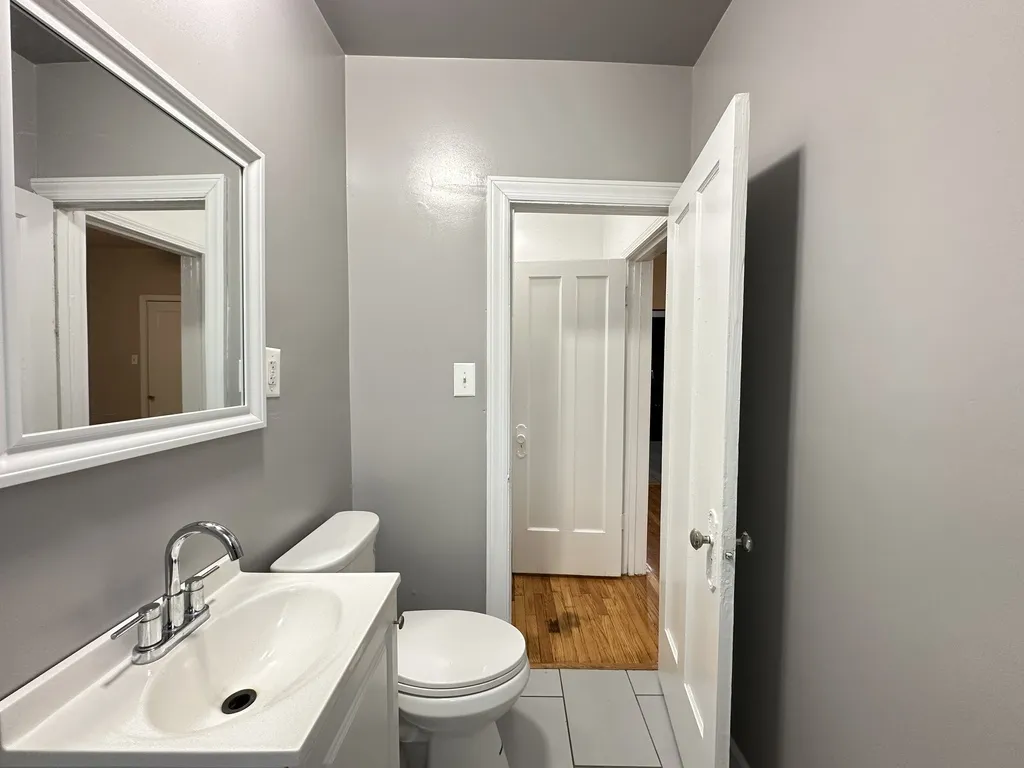 6341 N Magnolia Ave, ,  60660, USA 60660-unit#1A-Chicago-IL