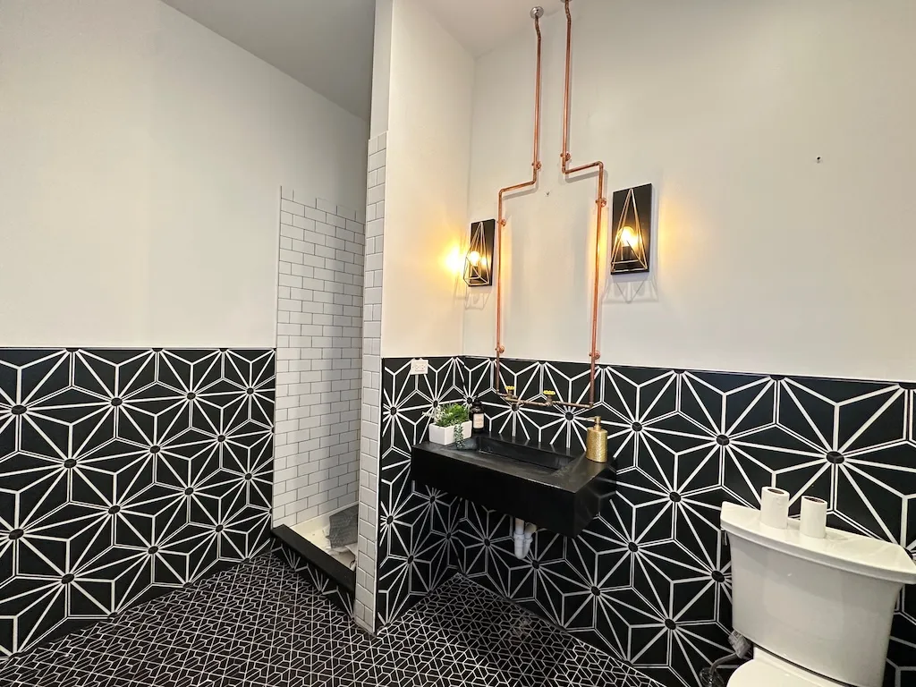 3134 W Carroll Ave, , 60612, USA 60612-unit#2F-Chicago-IL