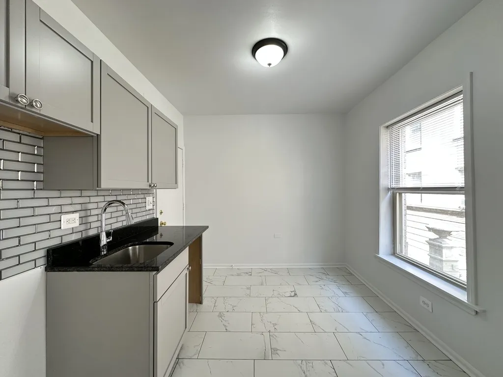 6343 N Magnolia Ave, ,  60660, USA 60660-unit#1D-Chicago-IL