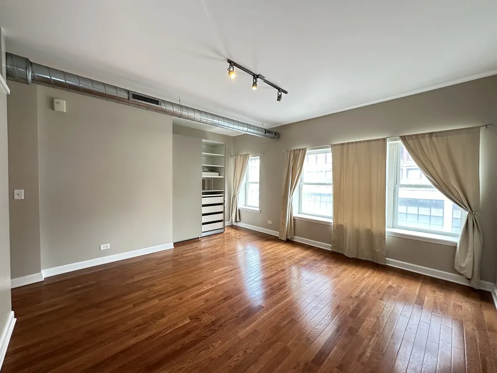 674 N Orleans St, ,  60654, USA 60654-unit#2-Chicago-IL