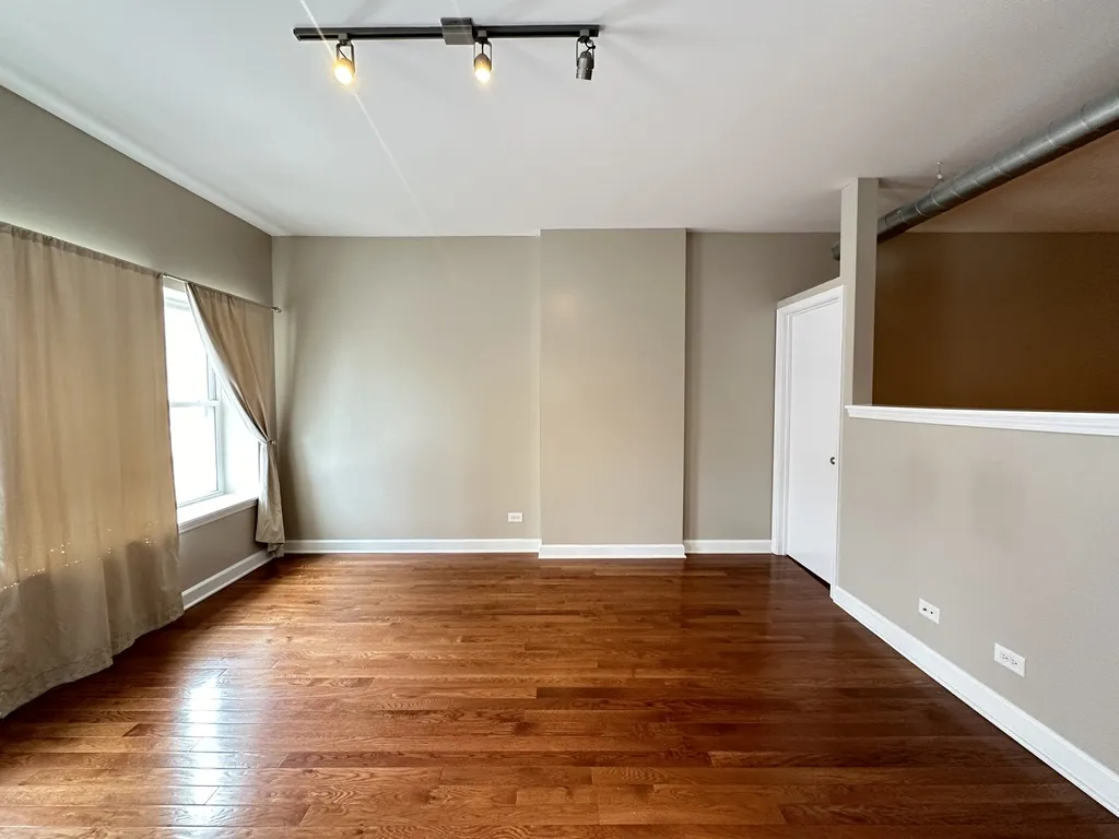 674 N Orleans St, ,  60654, USA 60654-unit#2-Chicago-IL