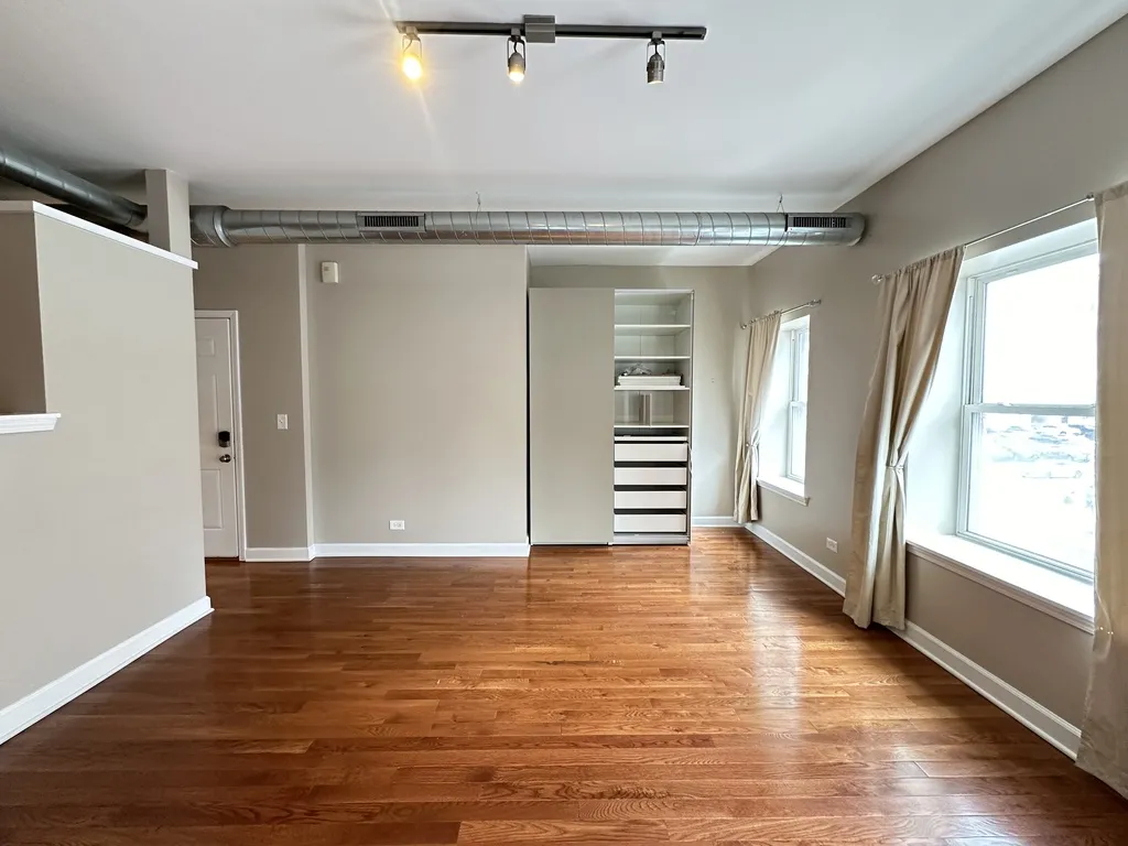 674 N Orleans St, ,  60654, USA 60654-unit#2-Chicago-IL