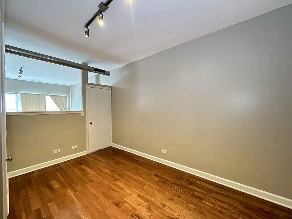 674 N Orleans St, ,  60654, USA 60654-unit#2-Chicago-IL