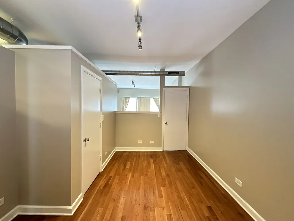 674 N Orleans St, ,  60654, USA 60654-unit#2-Chicago-IL