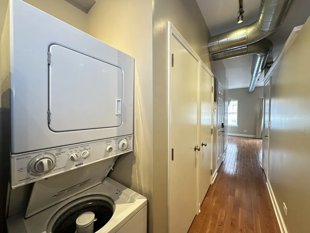 674 N Orleans St, ,  60654, USA 60654-unit#2-Chicago-IL