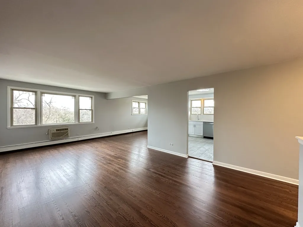 8644 Skokie Blvd, Skokie,  60077, USA 60077-unit#405-Chicago-IL