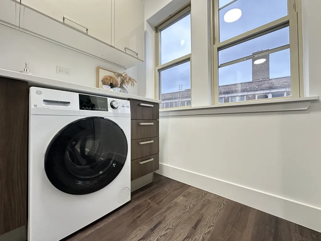 1555 W Hollywood Ave, ,  60660, USA 60660-unit#408-Chicago-IL