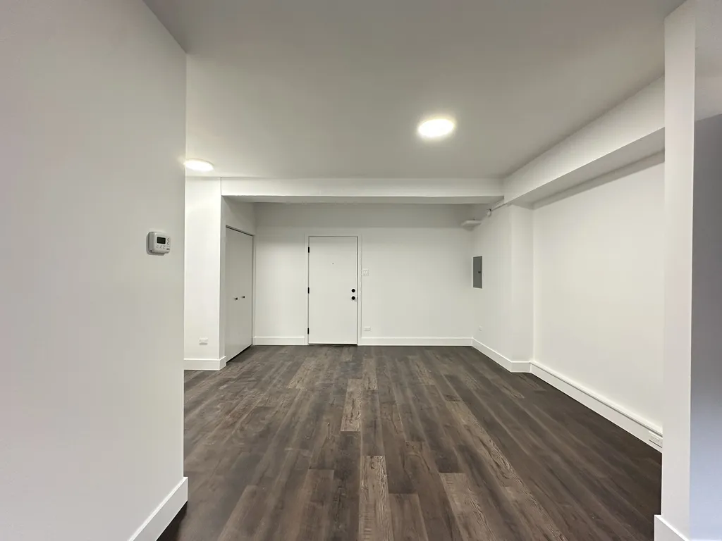 1555 W Hollywood Ave, ,  60660, USA 60660-unit#306-Chicago-IL