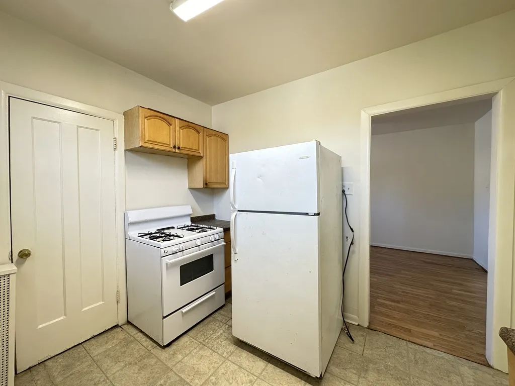 5817 N St Louis Ave, , 60659, USA 60659-unit#1R-Chicago-IL