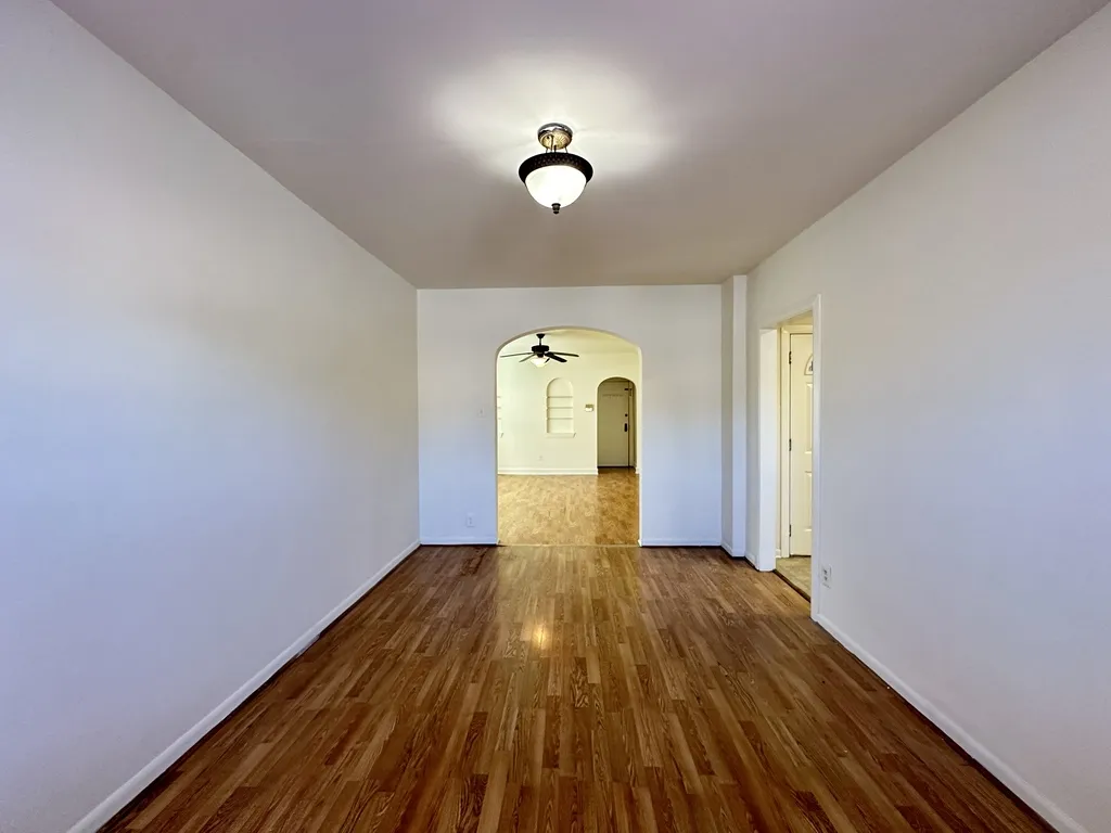 5817 N St Louis Ave, , 60659, USA 60659-unit#1R-Chicago-IL