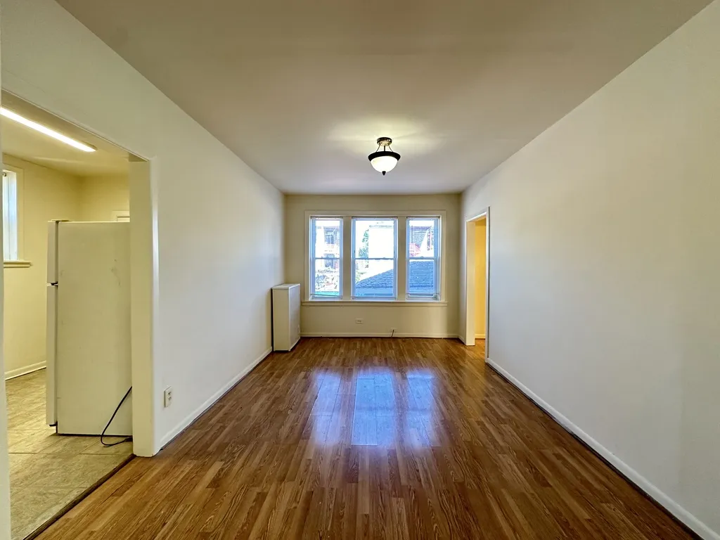 5817 N St Louis Ave, , 60659, USA 60659-unit#1R-Chicago-IL