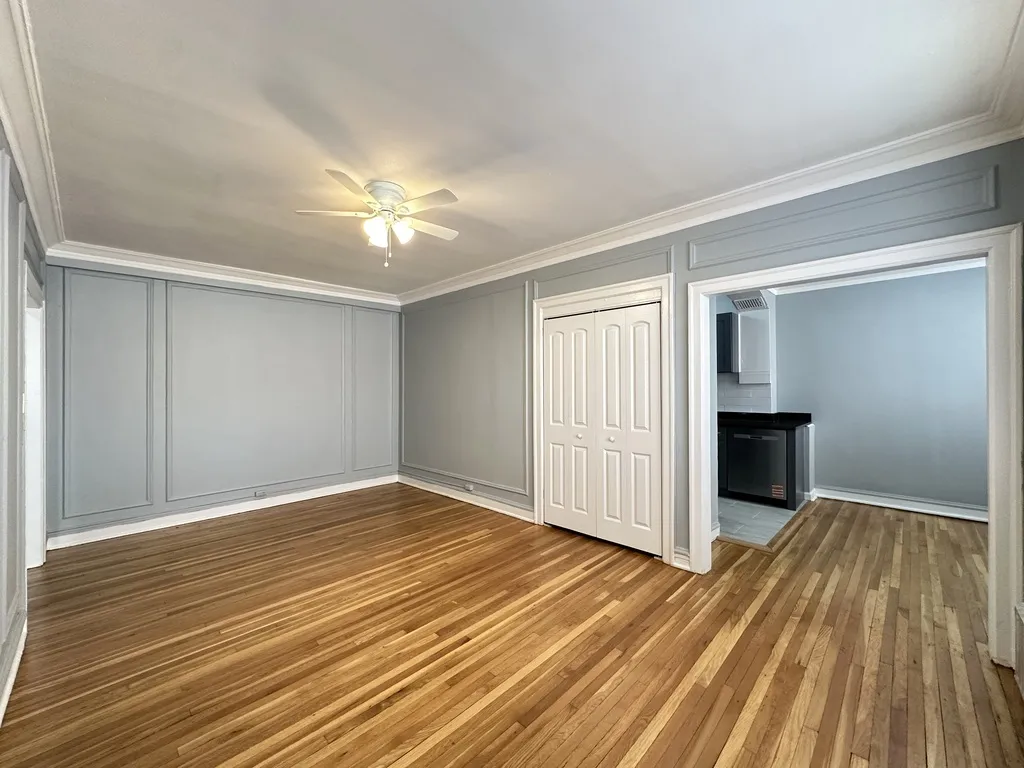 1363 W Estes Ave, ,  60626, USA 60626-unit#2T-Chicago-IL