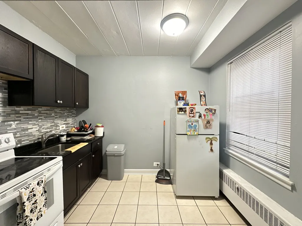 1360 W Touhy Ave, ,  60626, USA 60626-unit#109-Chicago-IL