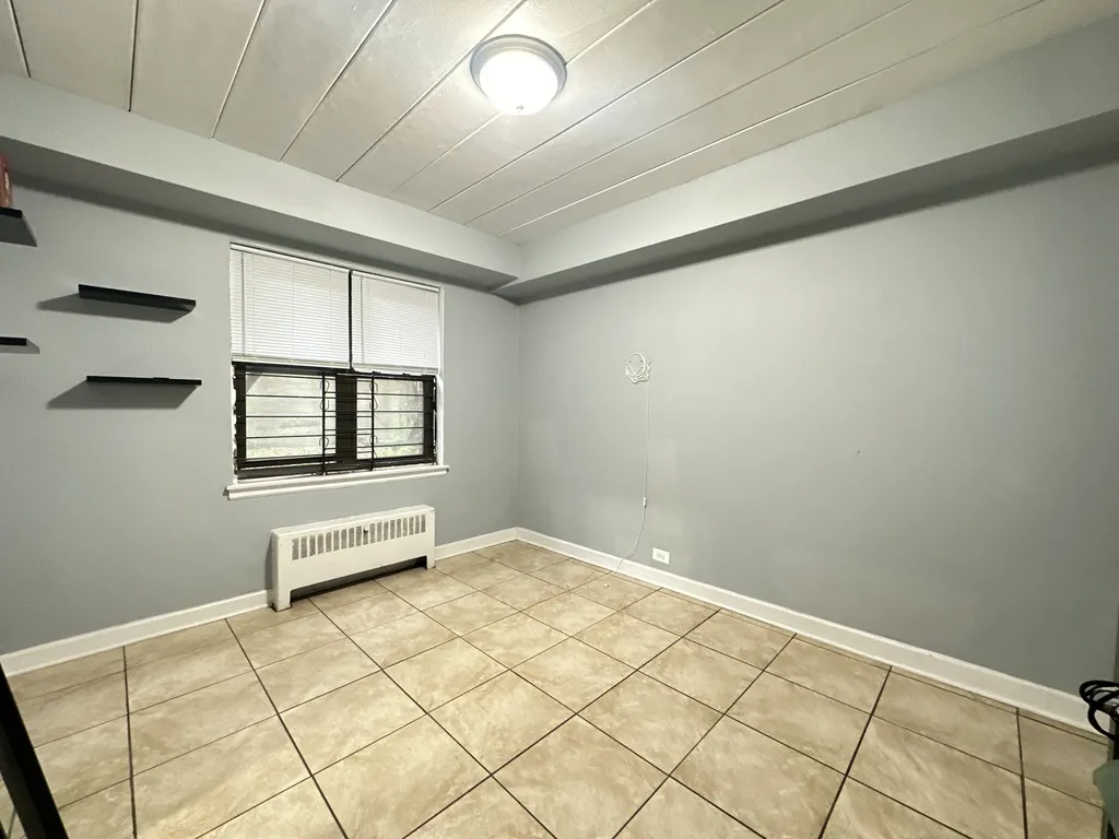 1360 W Touhy Ave, ,  60626, USA 60626-unit#109-Chicago-IL
