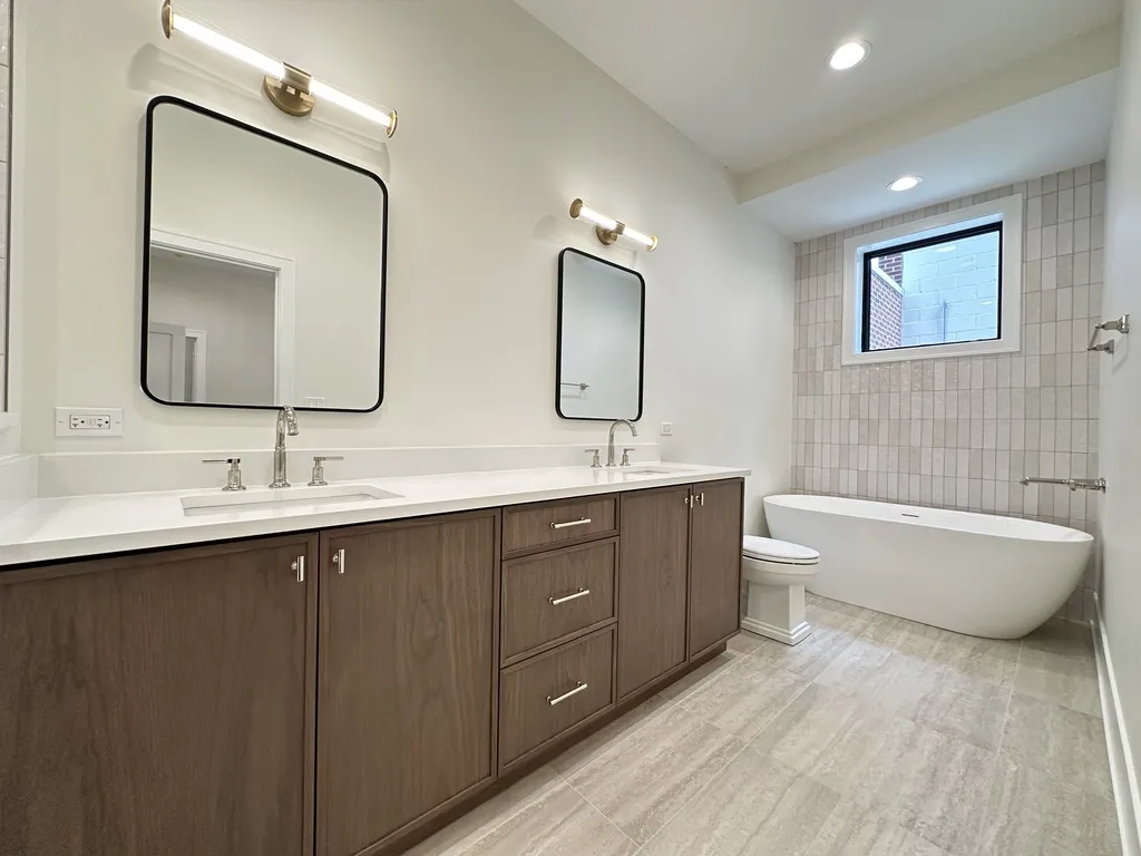 1757 W Le Moyne St, ,  60622, USA 60622-unit#1E-Chicago-IL