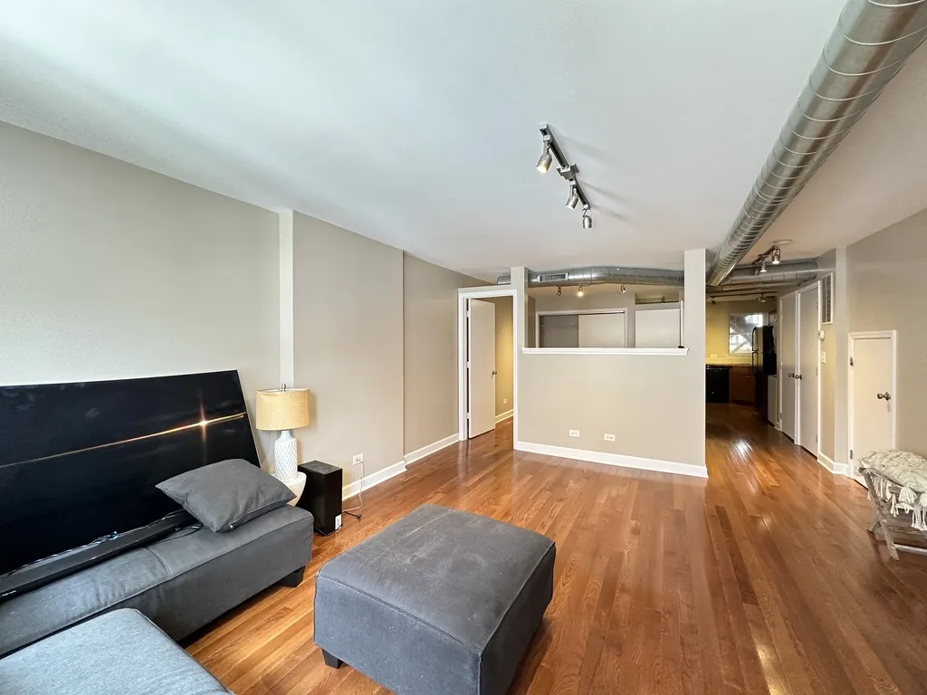 674 N Orleans St, , 60654, USA 60654-unit#1-Chicago-IL
