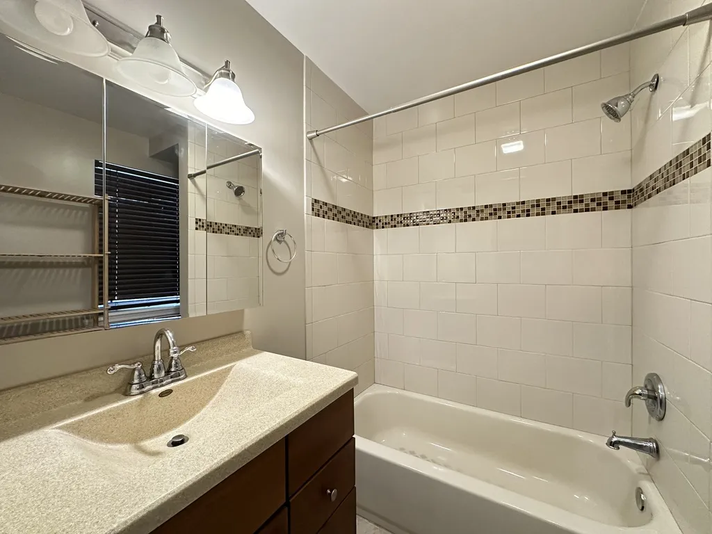 674 N Orleans St, , 60654, USA 60654-unit#1-Chicago-IL