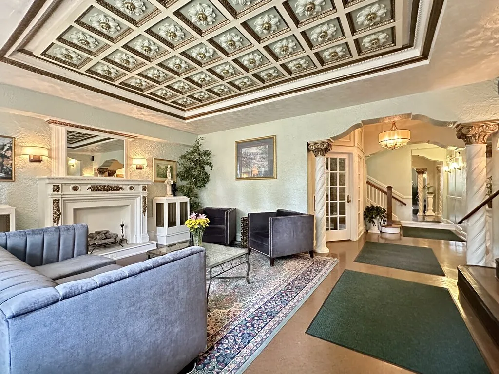 4531 N Ashland Ave, , 60640, USA 60640-unit#111-Chicago-IL