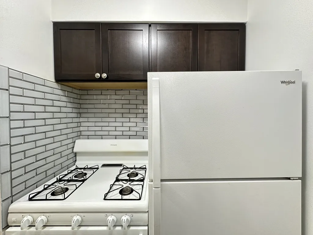 6830 N Sheridan Rd, , 60626, USA 60626-unit#475-Chicago-IL