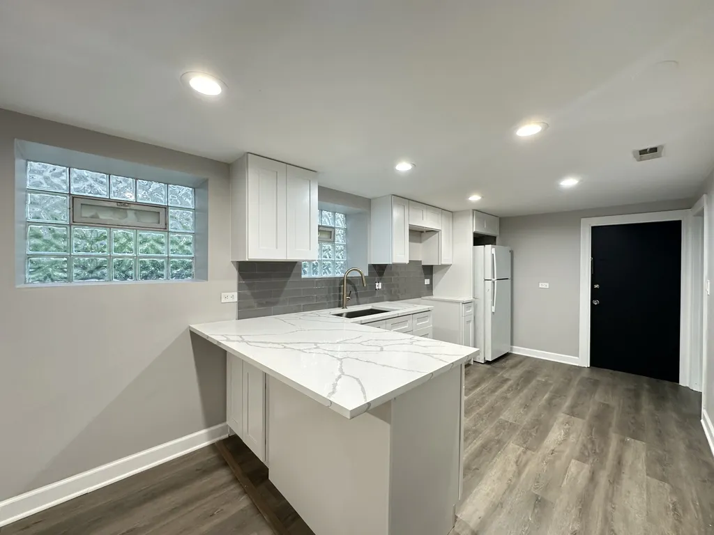 2617 W Rascher Ave, , 60625, USA 60625-unit#GDN-Chicago-IL