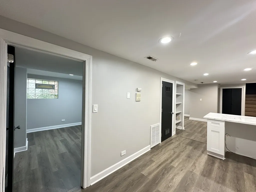 2617 W Rascher Ave, , 60625, USA 60625-unit#GDN-Chicago-IL