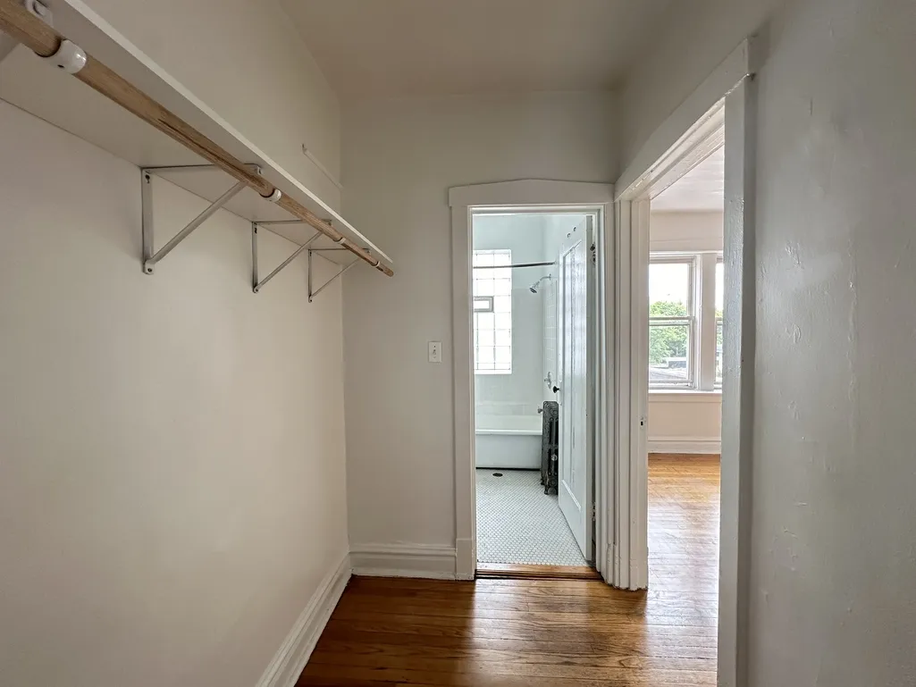 2432 N Linden Pl, , 60647, USA 60647-unit#305-Chicago-IL