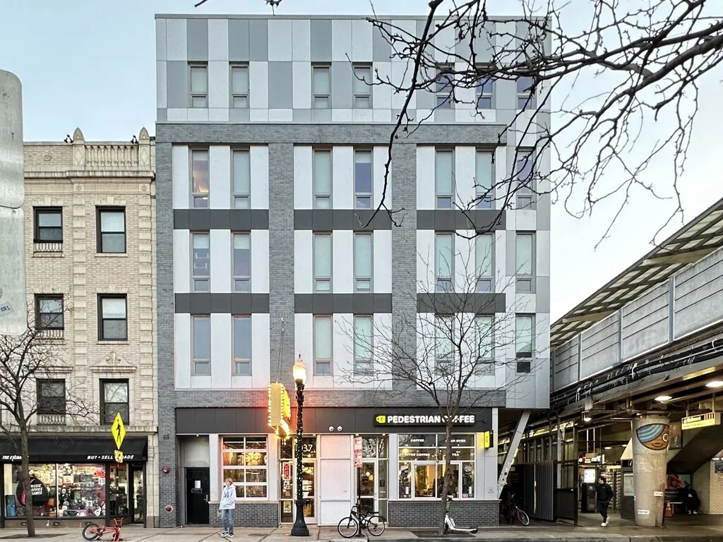 941 W Belmont Ave, , 60657, USA 60657-unit#406-Chicago-IL