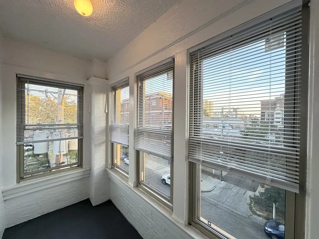 1214 W Rosemont Ave, ,  60660, USA 60660-unit#3-Chicago-IL