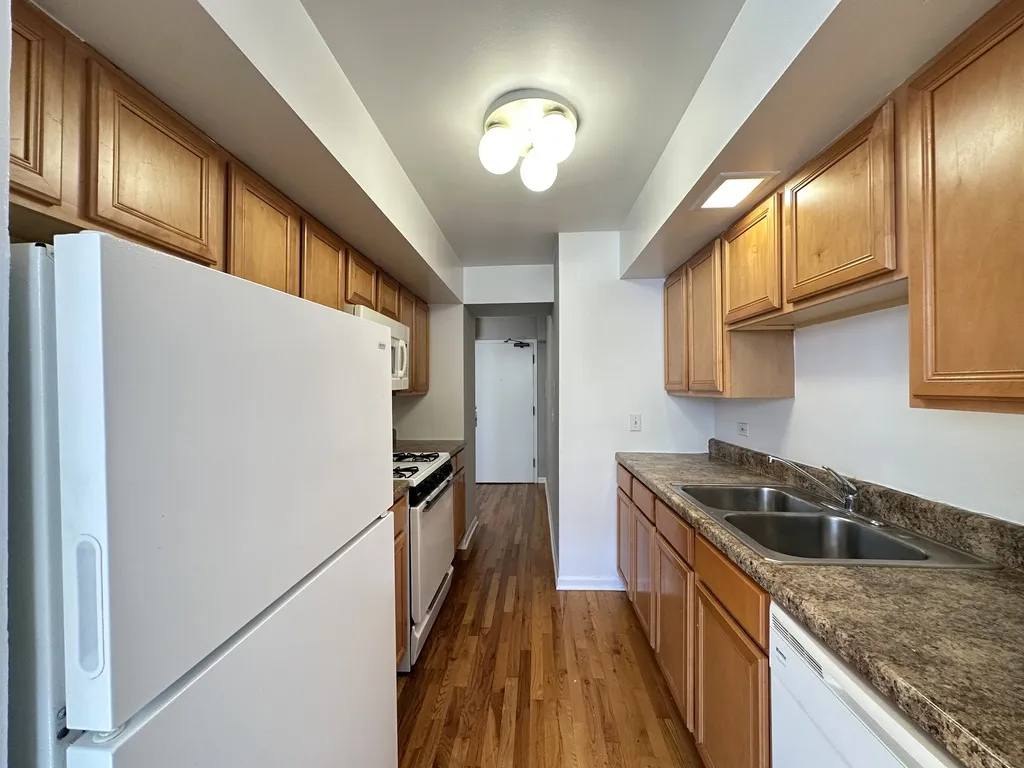6415 N Sheridan Rd, ,  60626, USA 60626-unit#607-Chicago-IL