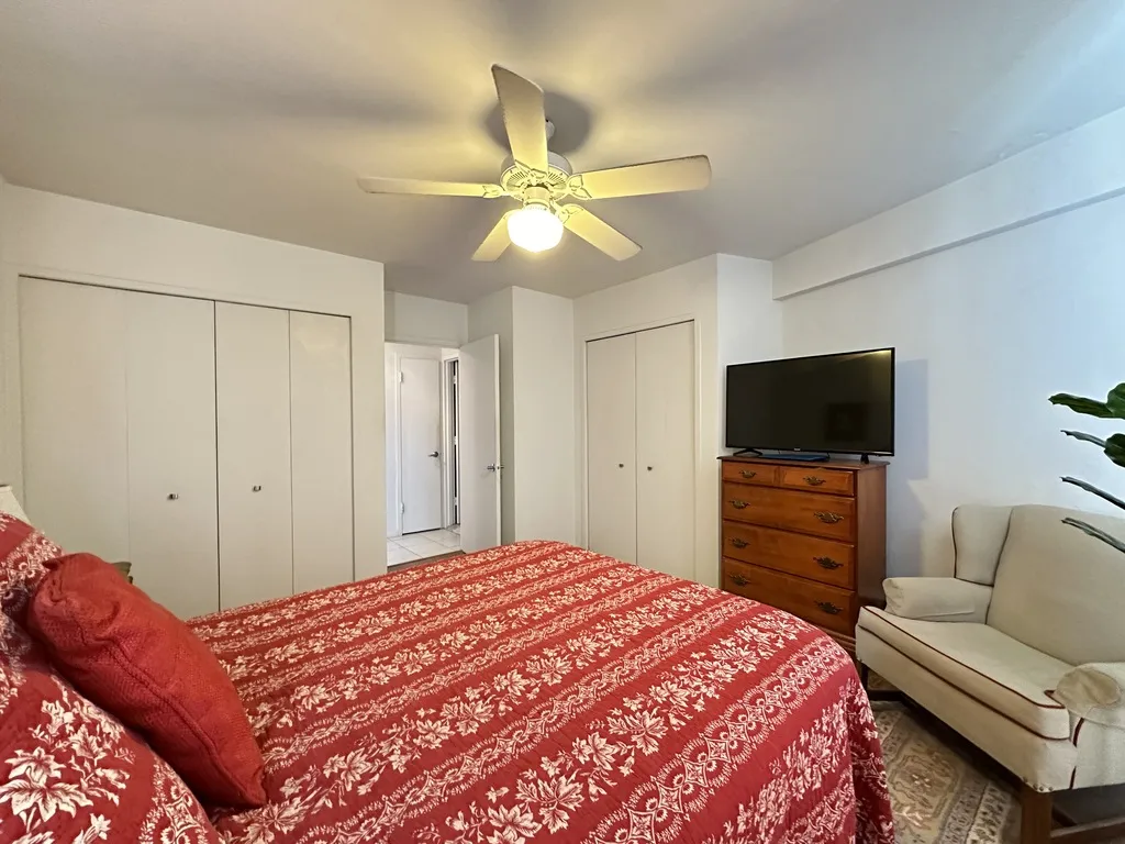 3410 N Lake Shore Dr, , 60657, USA 60657-unit#12F-Chicago-IL