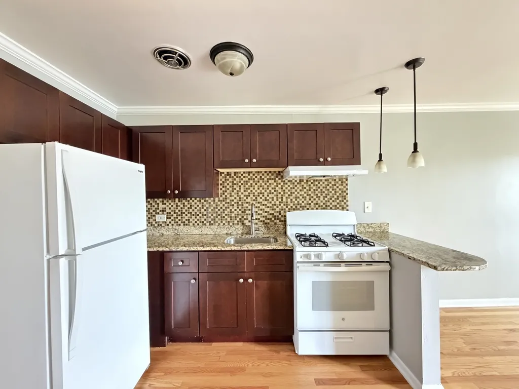 8500 Waukegan Rd, Morton Grove, 60053, USA 60053-unit#12-Chicago-IL
