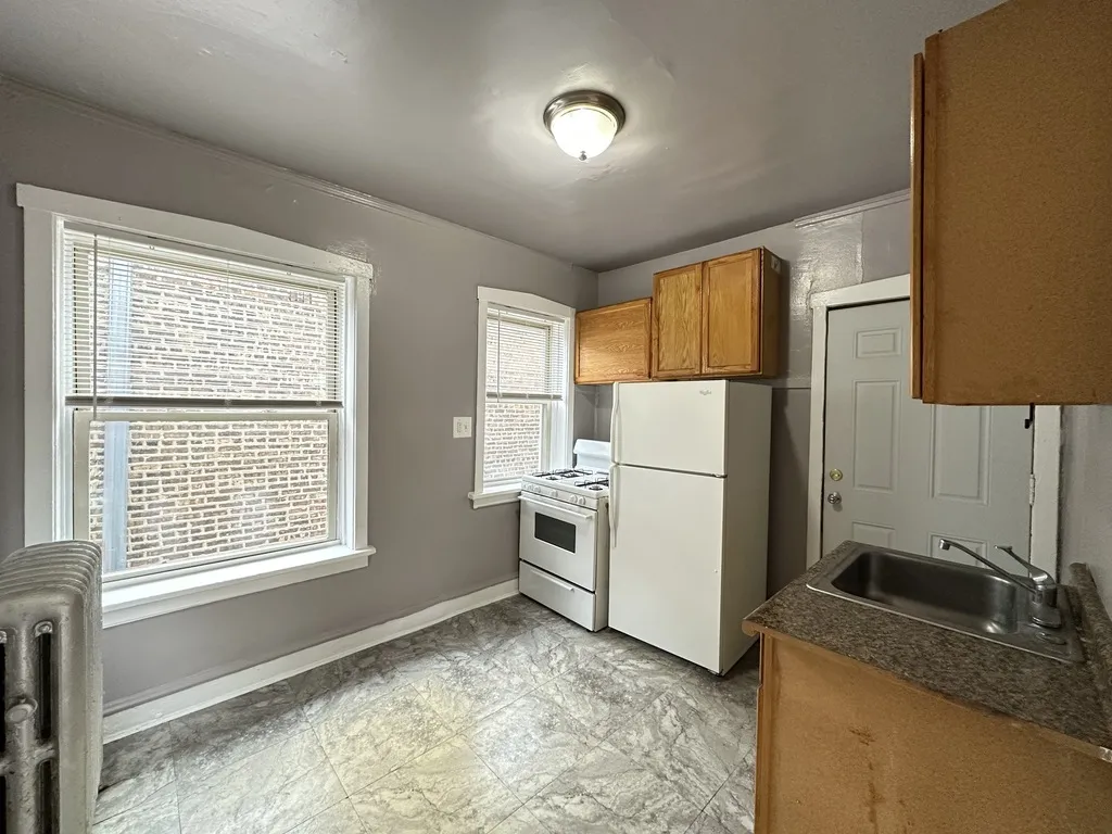 4031 W Melrose St, , 60641, USA 60641-unit#3S-Chicago-IL