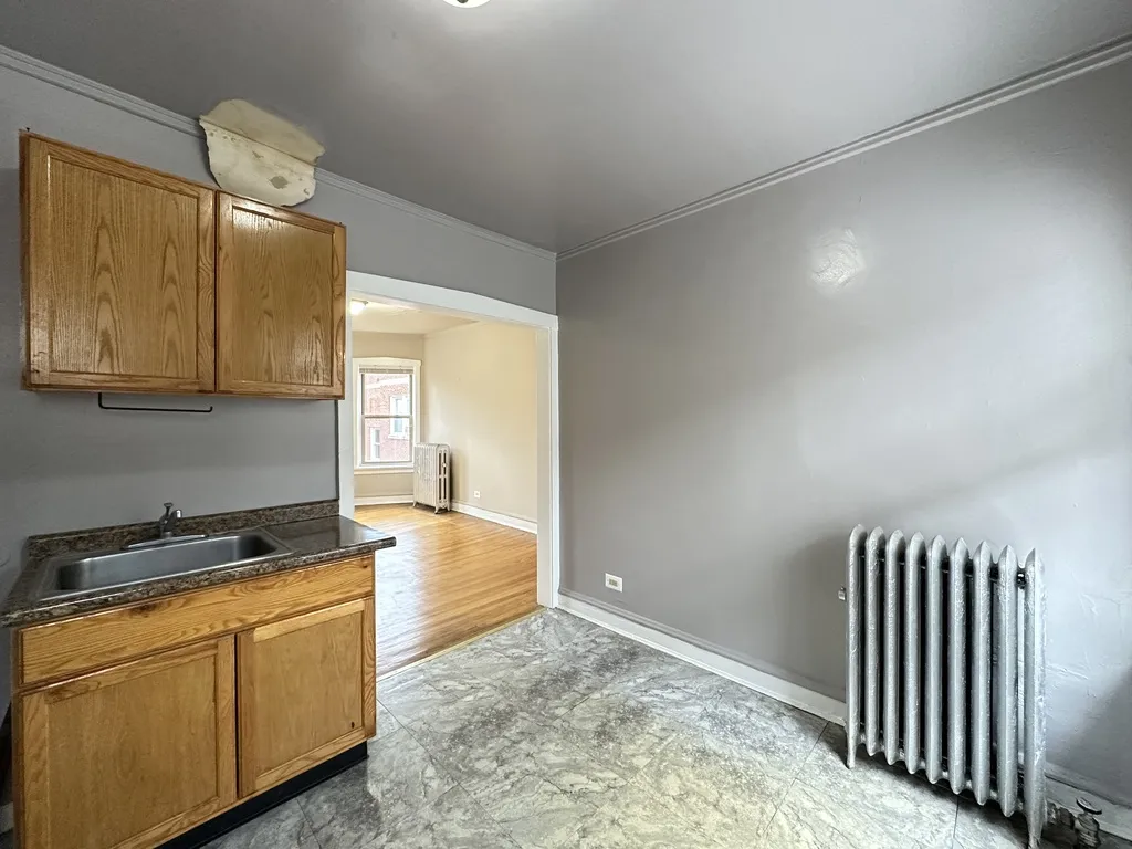 4031 W Melrose St, , 60641, USA 60641-unit#3S-Chicago-IL