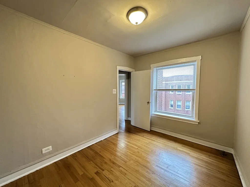 4031 W Melrose St, , 60641, USA 60641-unit#3S-Chicago-IL