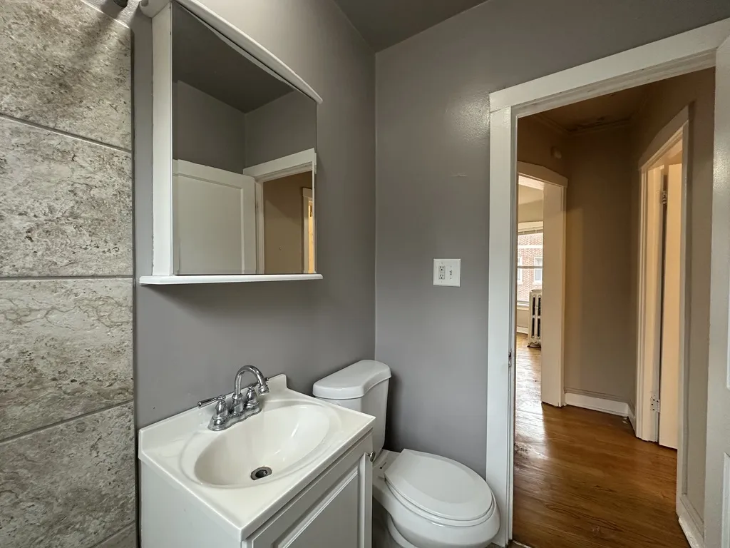 4031 W Melrose St, , 60641, USA 60641-unit#3S-Chicago-IL