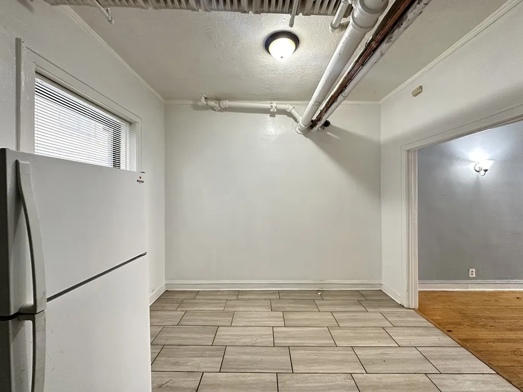 1321 W Estes Ave, ,  60626, USA 60626-unit#49-Chicago-IL