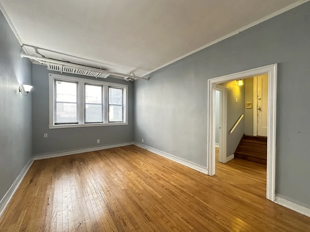 1321 W Estes Ave, ,  60626, USA 60626-unit#49-Chicago-IL
