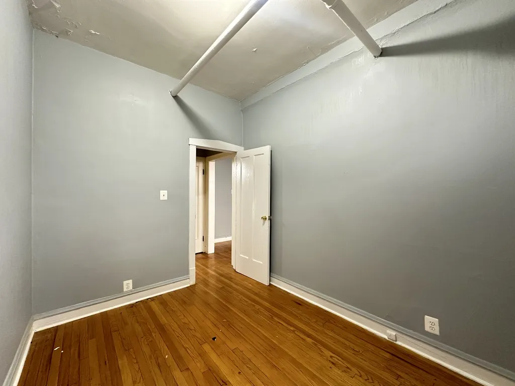 1321 W Estes Ave, ,  60626, USA 60626-unit#49-Chicago-IL