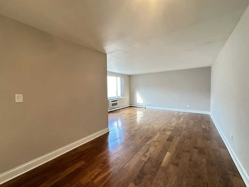 663 W Grace St, , 60613, USA 60613-unit#504-Chicago-IL