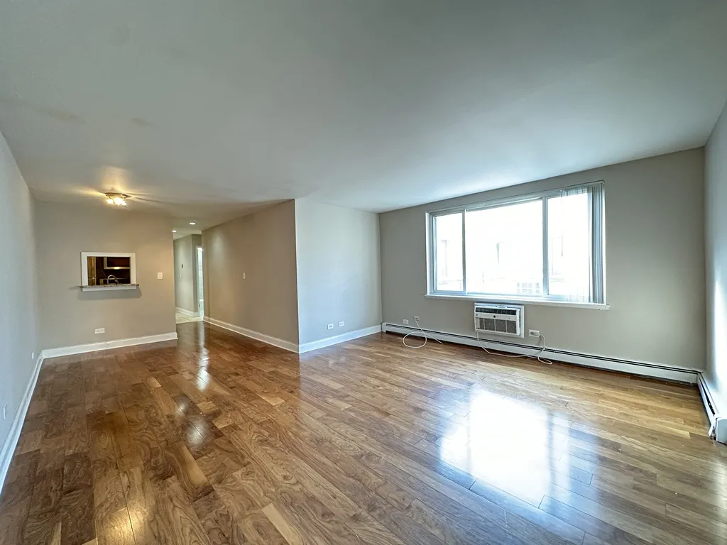 663 W Grace St, , 60613, USA 60613-unit#504-Chicago-IL