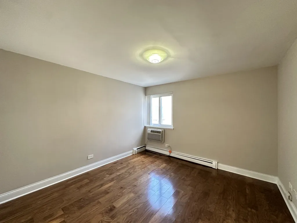 663 W Grace St, , 60613, USA 60613-unit#504-Chicago-IL